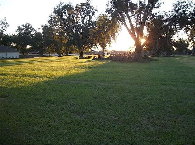 2nd image of 603 Stubbs Vinson Rd