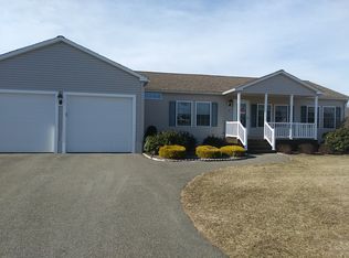 6 Ironstone Way, Bridgewater, MA 02324