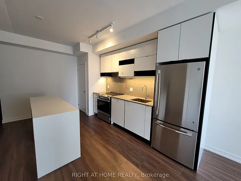 4065 Confederation Pkwy #1911 — Photo 7