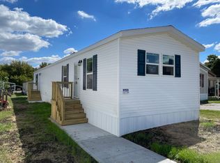 11739 N Walrond Ave, Kansas City, MO 64156