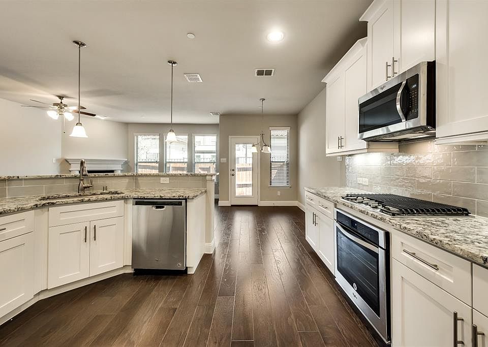 1st image of 3609 Harebell Dr