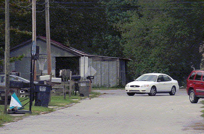 2nd image of 104 Kacy Ln