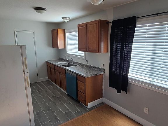 5th image of 6320 Yucca Ave