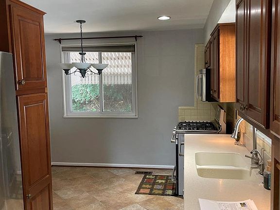 5th image of 9417 Arban Dr