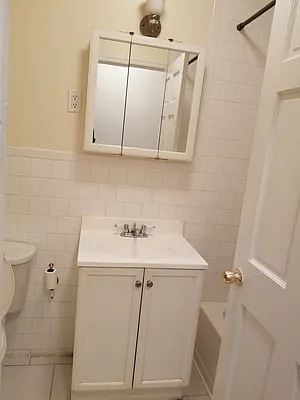 Rented by SubHut Realty USA, Inc. | media 2