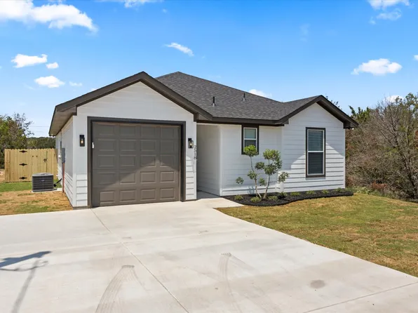 2518 Centaurus Way, Granbury, TX 76048