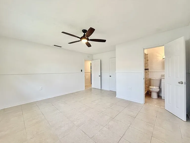 10108 Paradise Blvd — Photo 42