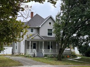 308 6th Ave #3, Sterling, IL 61081