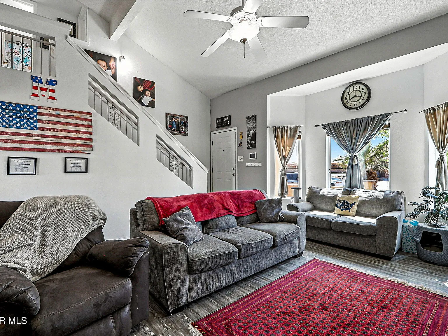 3 bed, 2.5 bath, 1316 sqft, $1,750 — Photo 3
