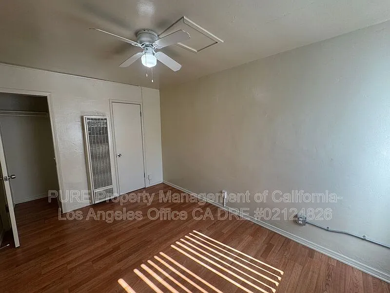 Studio, 1.0 bath, 300 sqft, $1,425 — Photo 2