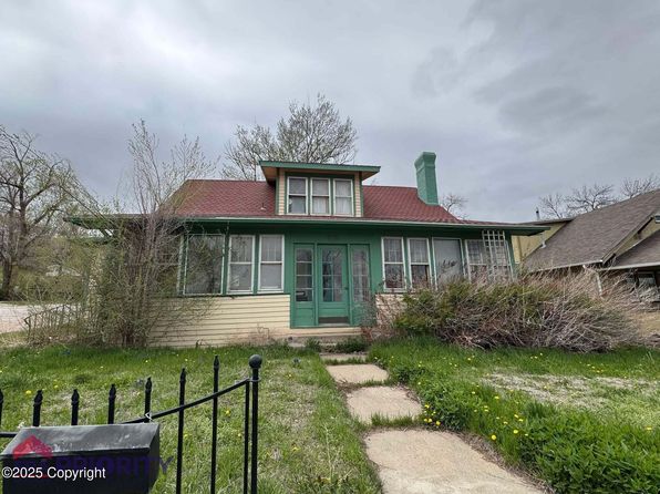 410 Warren Ave S, Gillette, WY 82716