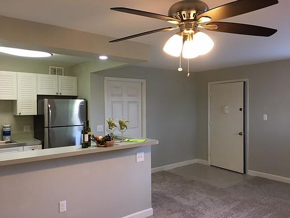 2nd image of 4601 Grayview Ct APT 315C