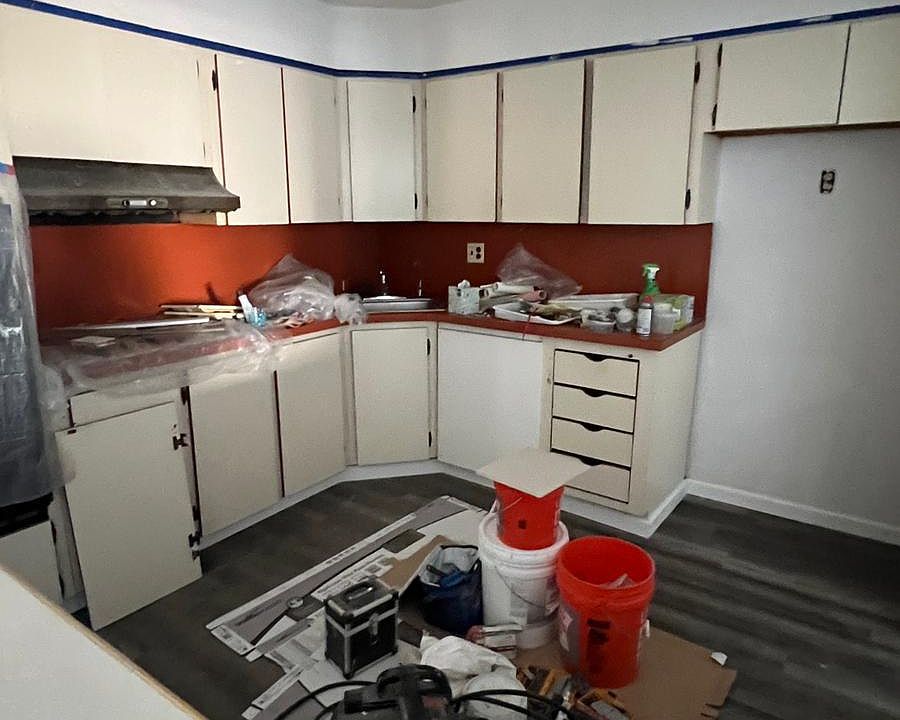 1st image of 10322 51st Ave #2
