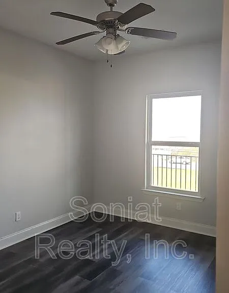 4504 Pontchartrain Dr #2C — Photo 12