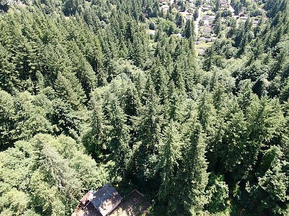 3rd image of NW Skyline Dr