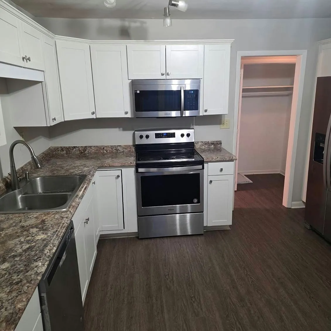 3314 Northcrest Rd, Unit A — Photo 1