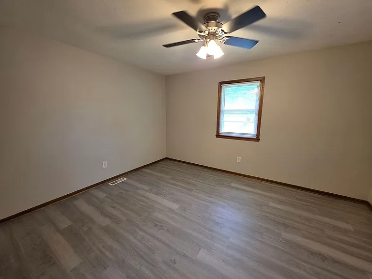 1710 SW Sunset Ave — Photo 6