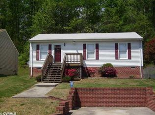228 Archer Ave, Colonial Heights, VA 23834