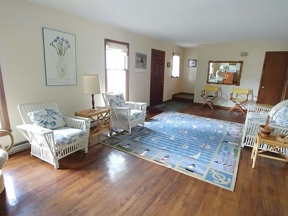 3rd image of 214 Osborne Ave