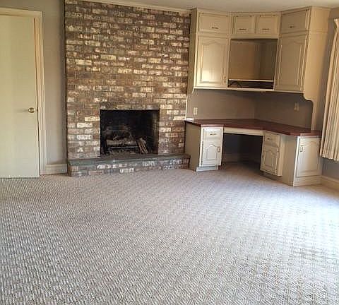  Dining Area Fireplace Desk