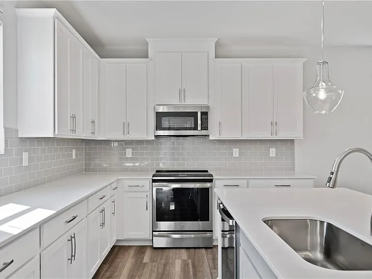 1359 Creek View Ln NW — Photo 17