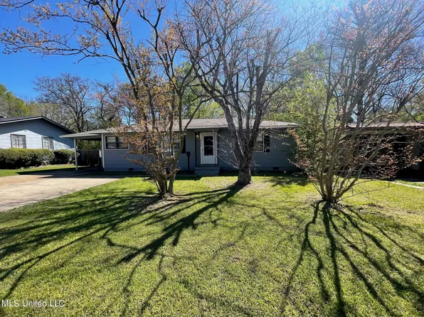 3048 Oak Forest Dr, Jackson, MS 39212