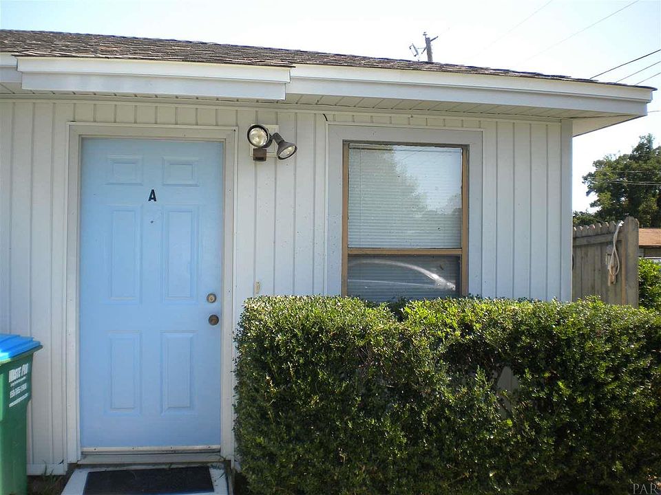 1st image of 3262 Maplewood Dr APT A