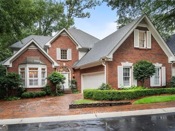 10 Westminster Close Dr NW, Atlanta, GA 30327