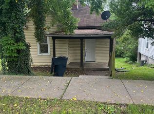 906 Hanover Ave NW, Roanoke, VA