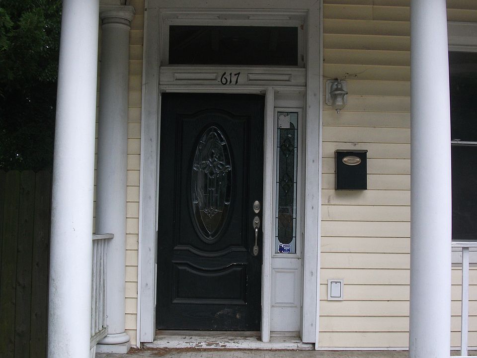 1st image of 617 N 30th St