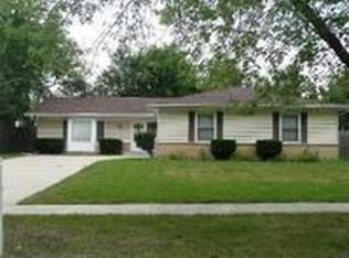 366 Sword Way, Bolingbrook, IL 60440