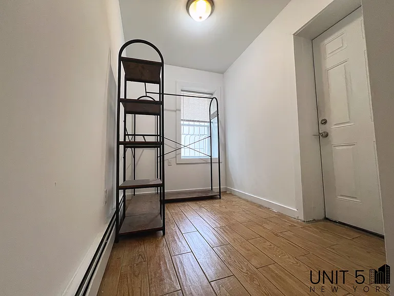 365 Vernon Ave #1A — Photo 11