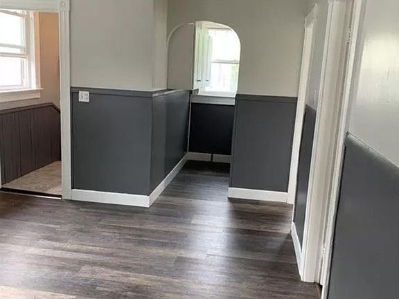 2nd image of 12 Louisburg Pl #1