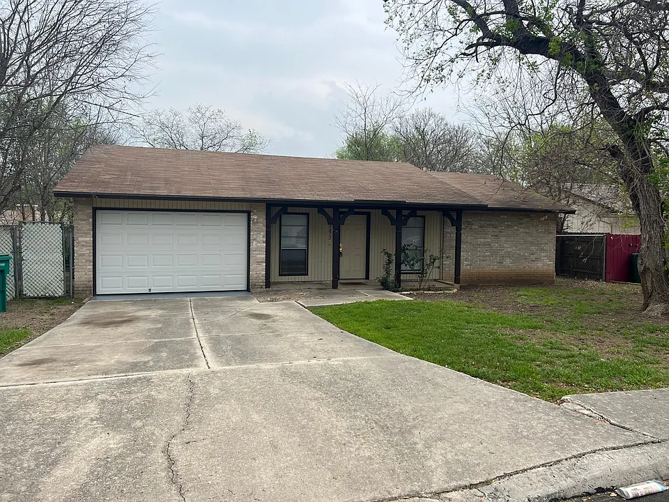 9812 Meadow Hl