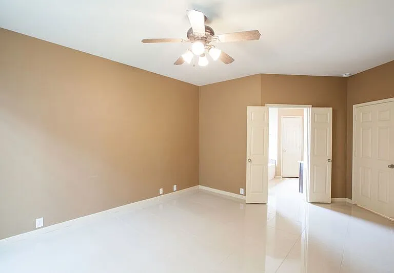 11544 Blackhawk Dr — Photo 8