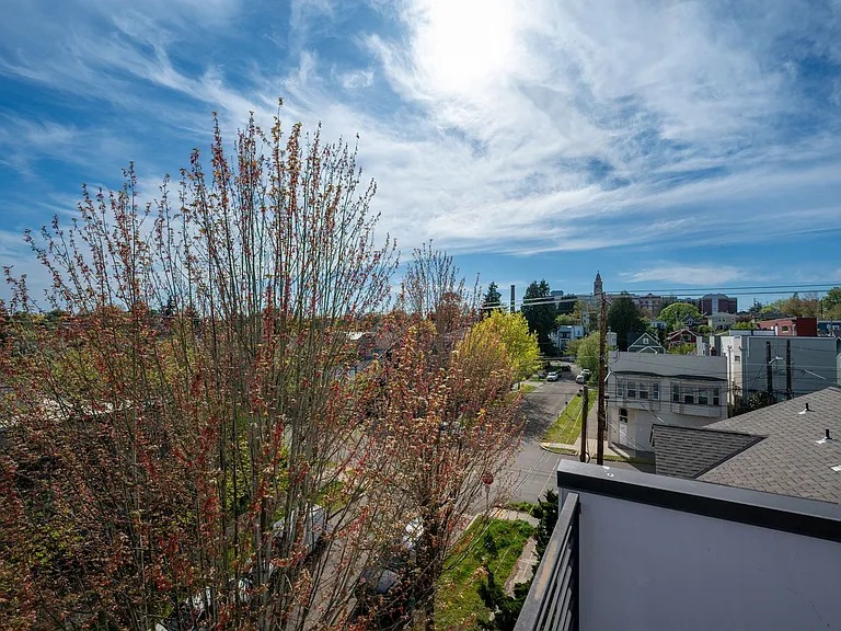 2108 E James St #A — Photo 21