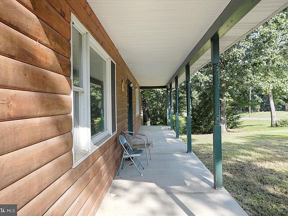 5th image of 246 Poets Ln