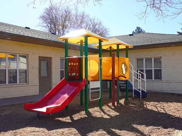 Mountain Terrace Apartments — Photo 9