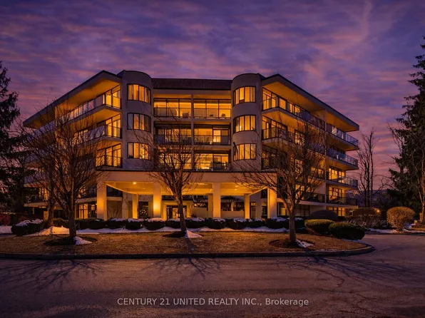 1818 Cherryhill Rd #503, Peterborough, ON K9K 1S6