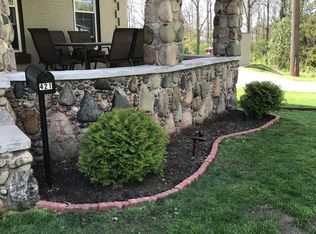 421 West St, Grand Ledge, MI