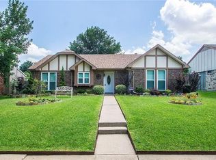 2318 Matterhorn Dr, Garland, TX 75044