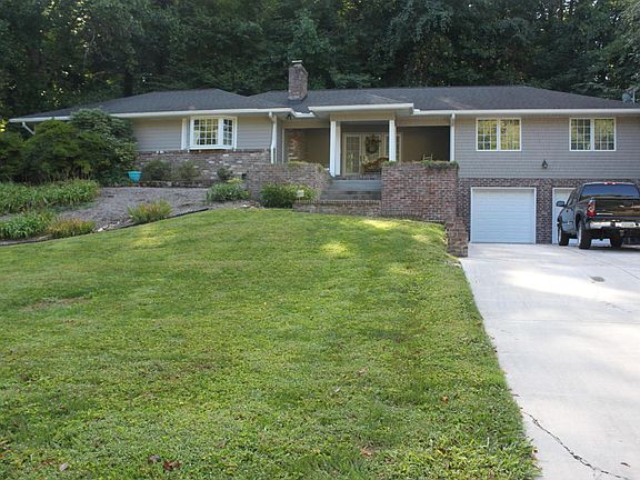 3rd image of 4600 Alta Vista Way