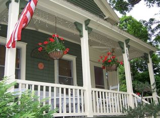 594 Albany Tpke, Old Chatham, NY 12136