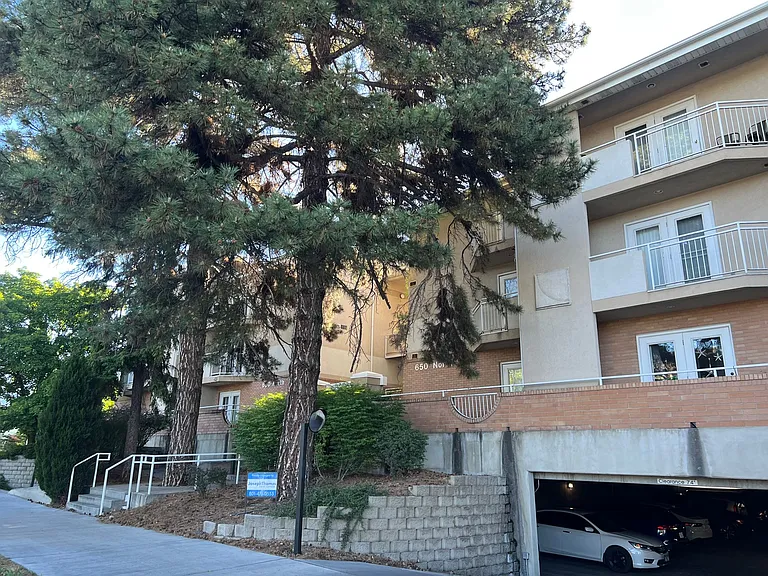 672 N 500 W #105 — Photo 6