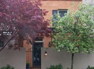1610 Garden Ct, Charlottesville, VA 22901