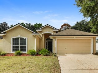 1824 Creekview Dr, Green Cove Springs, FL 32043