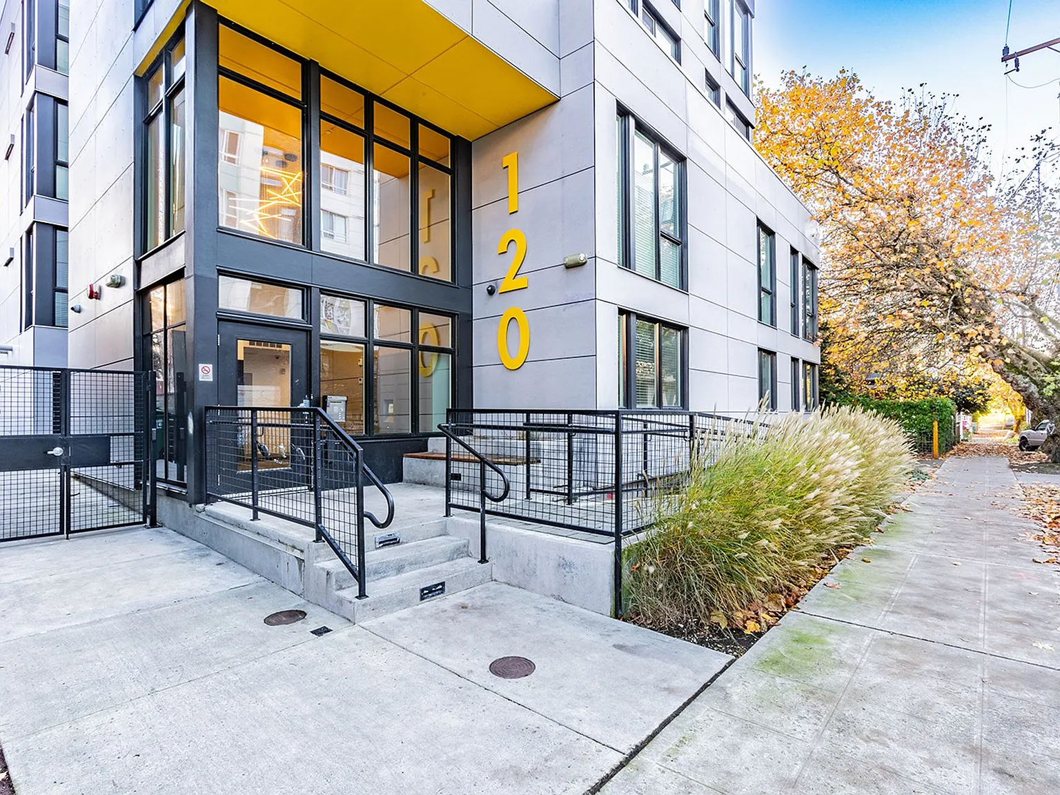 TOD Apartments — Photo 2