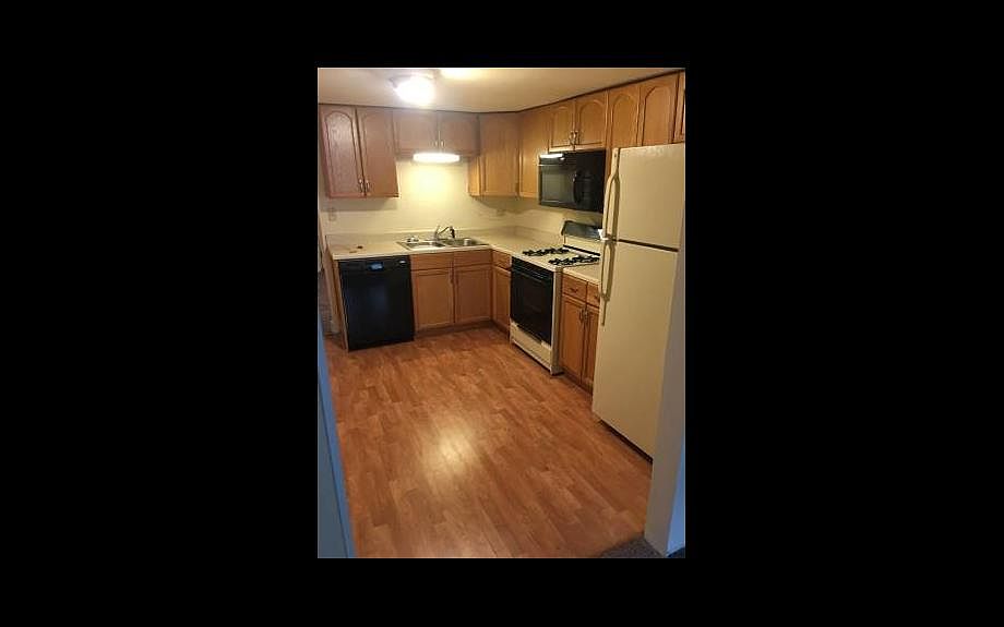 2nd image of 3742 N Magnolia Ave APT G