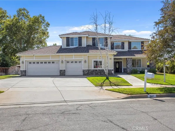 1647 Brittany Dr, Redlands, CA 92374