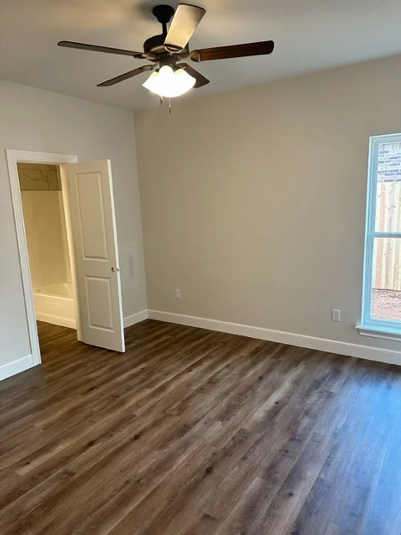Building Photo - 7109 Tin Cup Dr